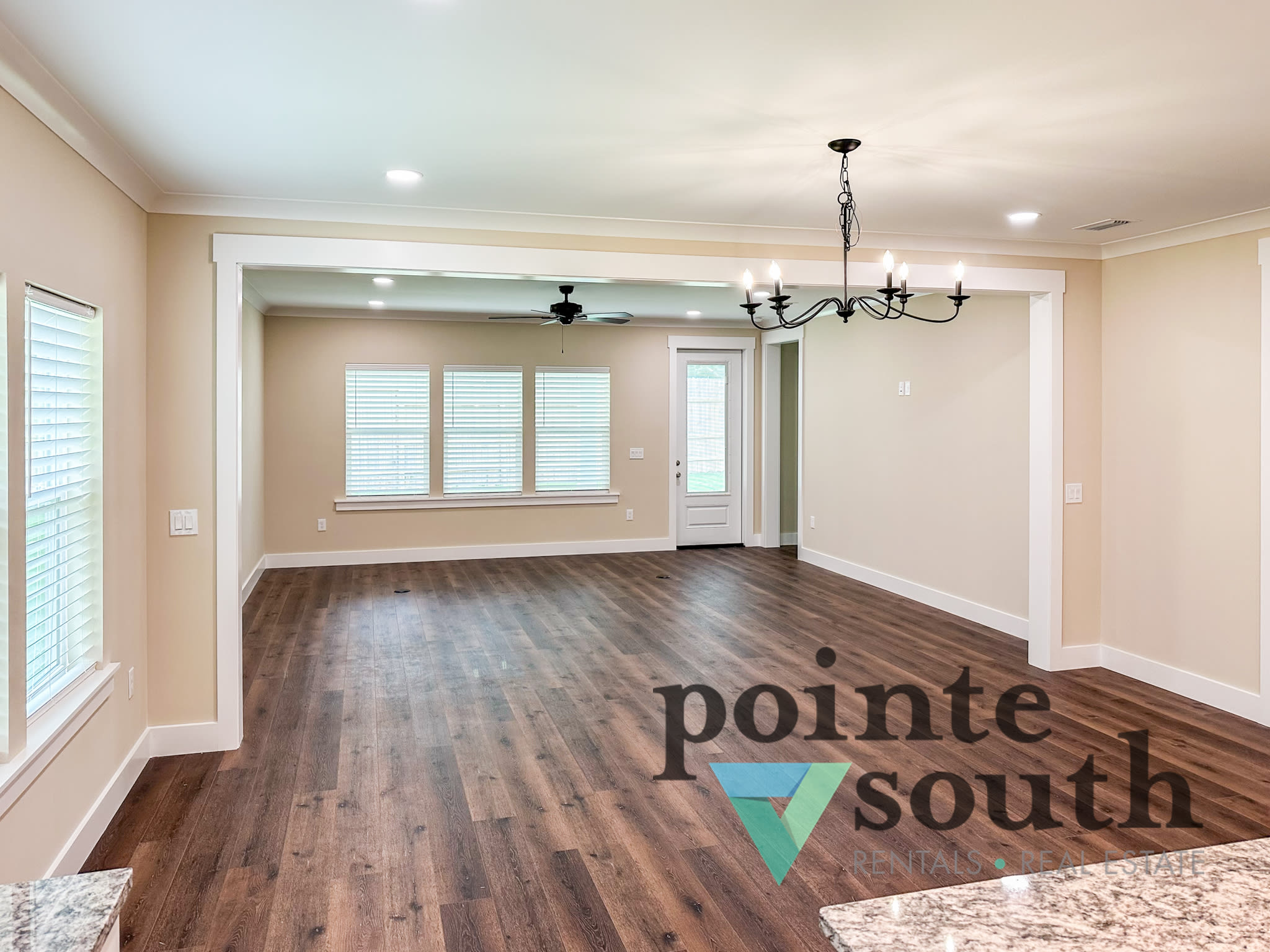 610 Fifth St – photo 3