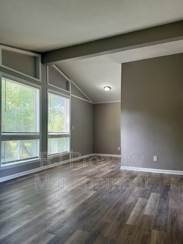 3417 Edgar St – photo 4