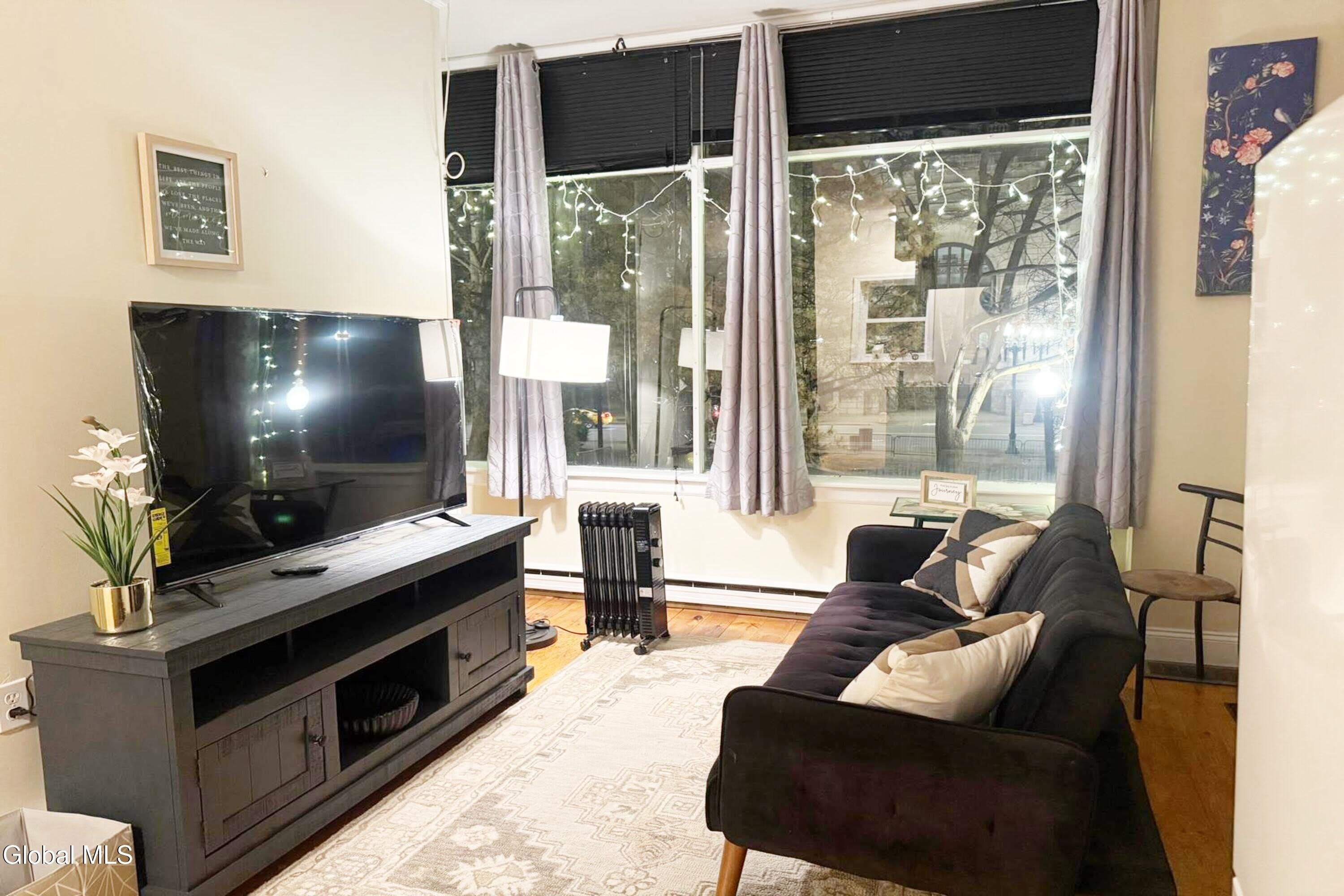54 James Street – photo 2