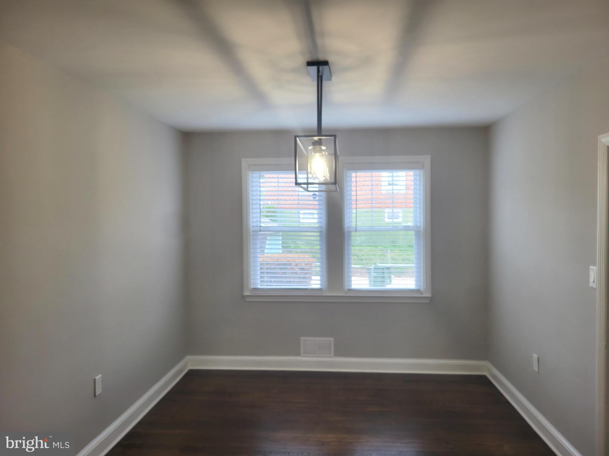 202 N EDGEWOOD Street – photo 4