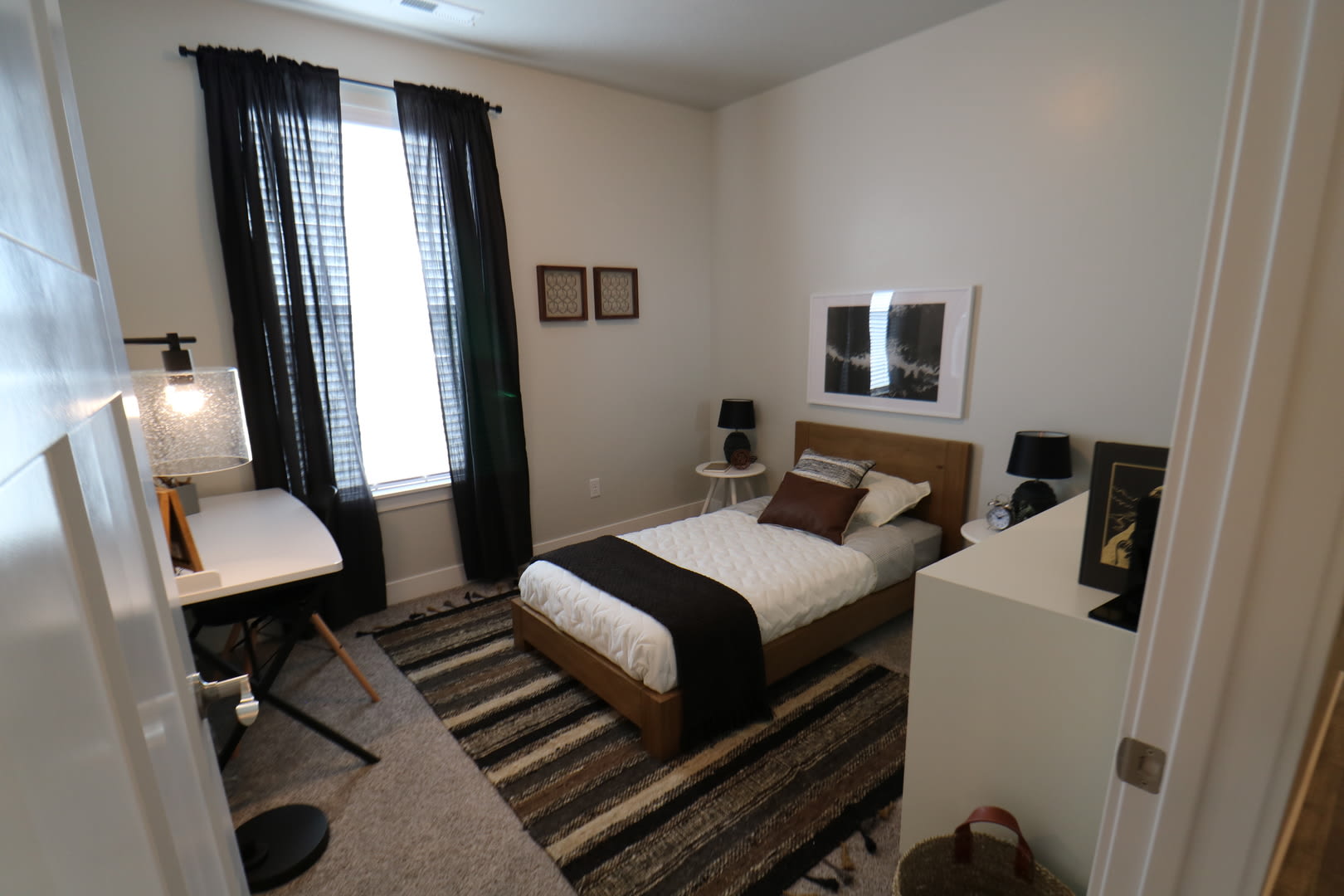 3 Bedroom 2 Bathroom Condo in Vineyard! – photo 5