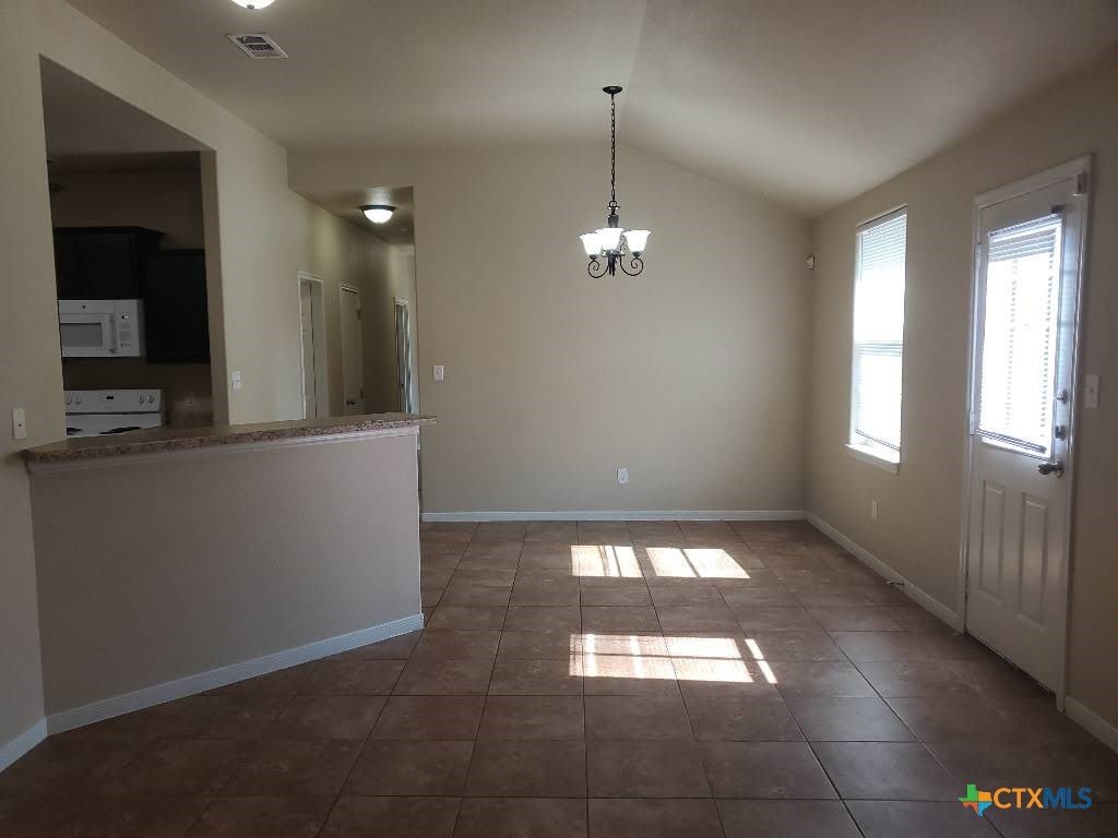 1207 Cavalry Lane – photo 2