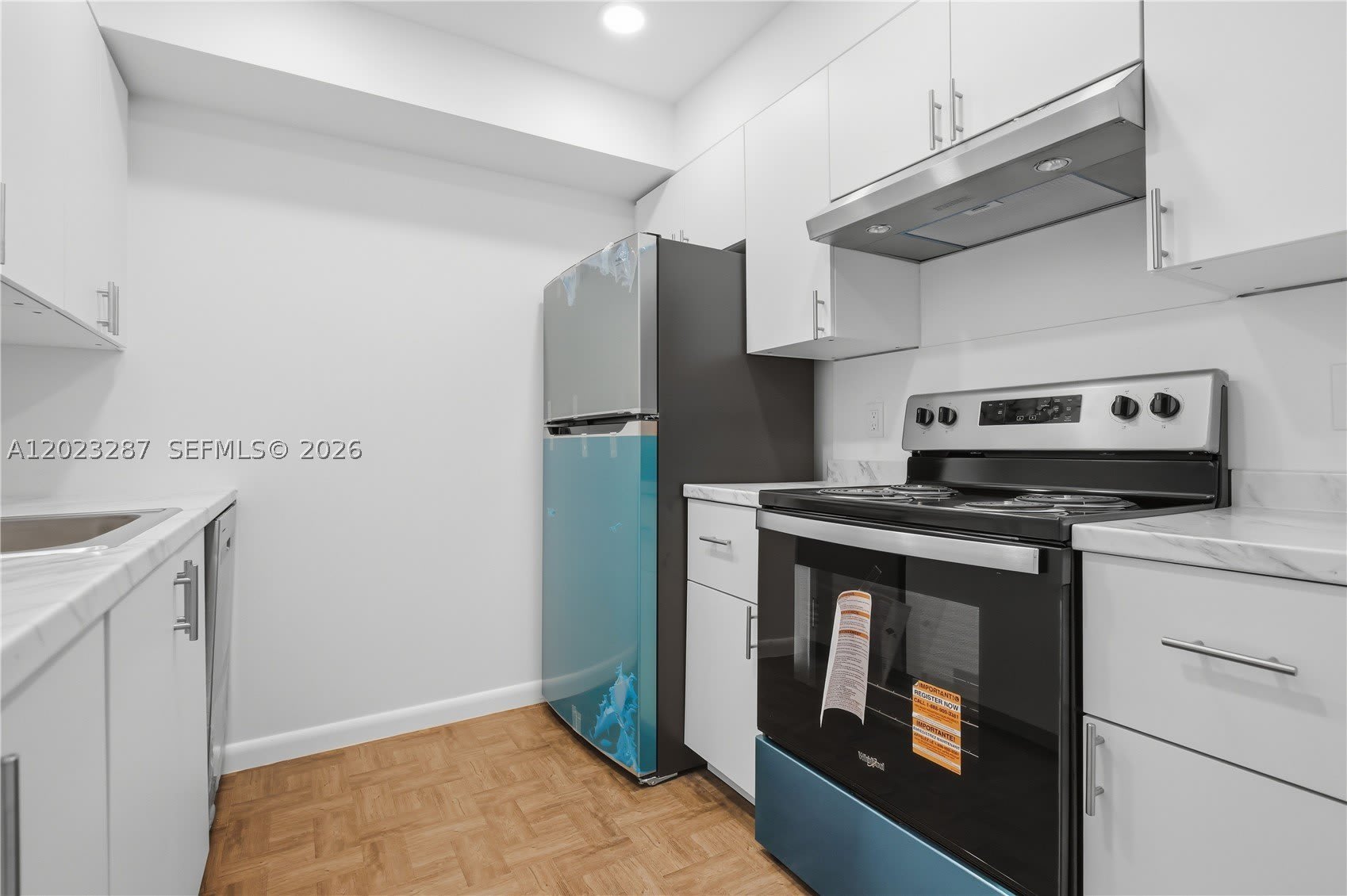 301 SW 135th Avenue – photo 2