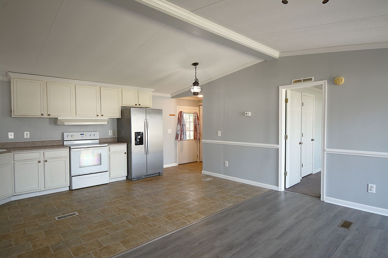 3 Bedroom/ 2 Bathroom Double Wide Available in Surf City!!! – photo 5