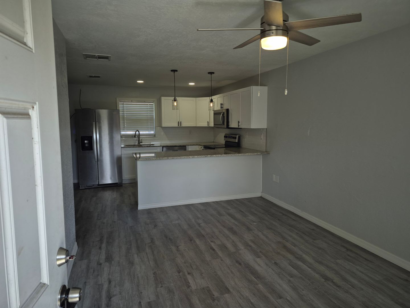 Renovated 1BR Near Sponge Docks & Beaches – photo 2