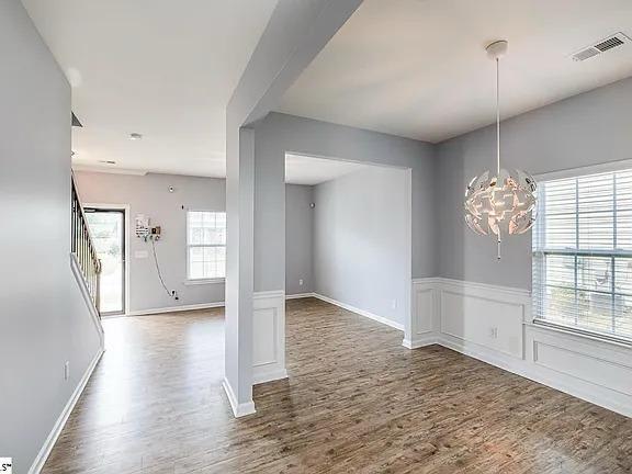 374 Hartleigh Drive – photo 4