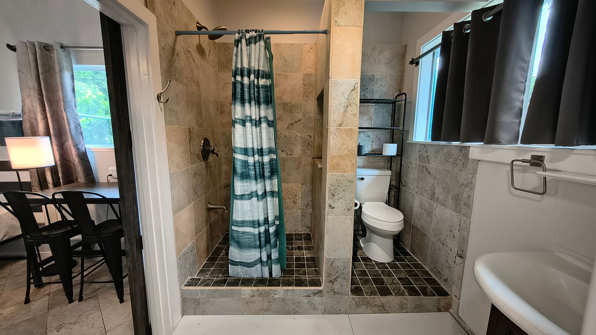 **Beautifully Furnished Private Studio – Captain Cook – photo 2