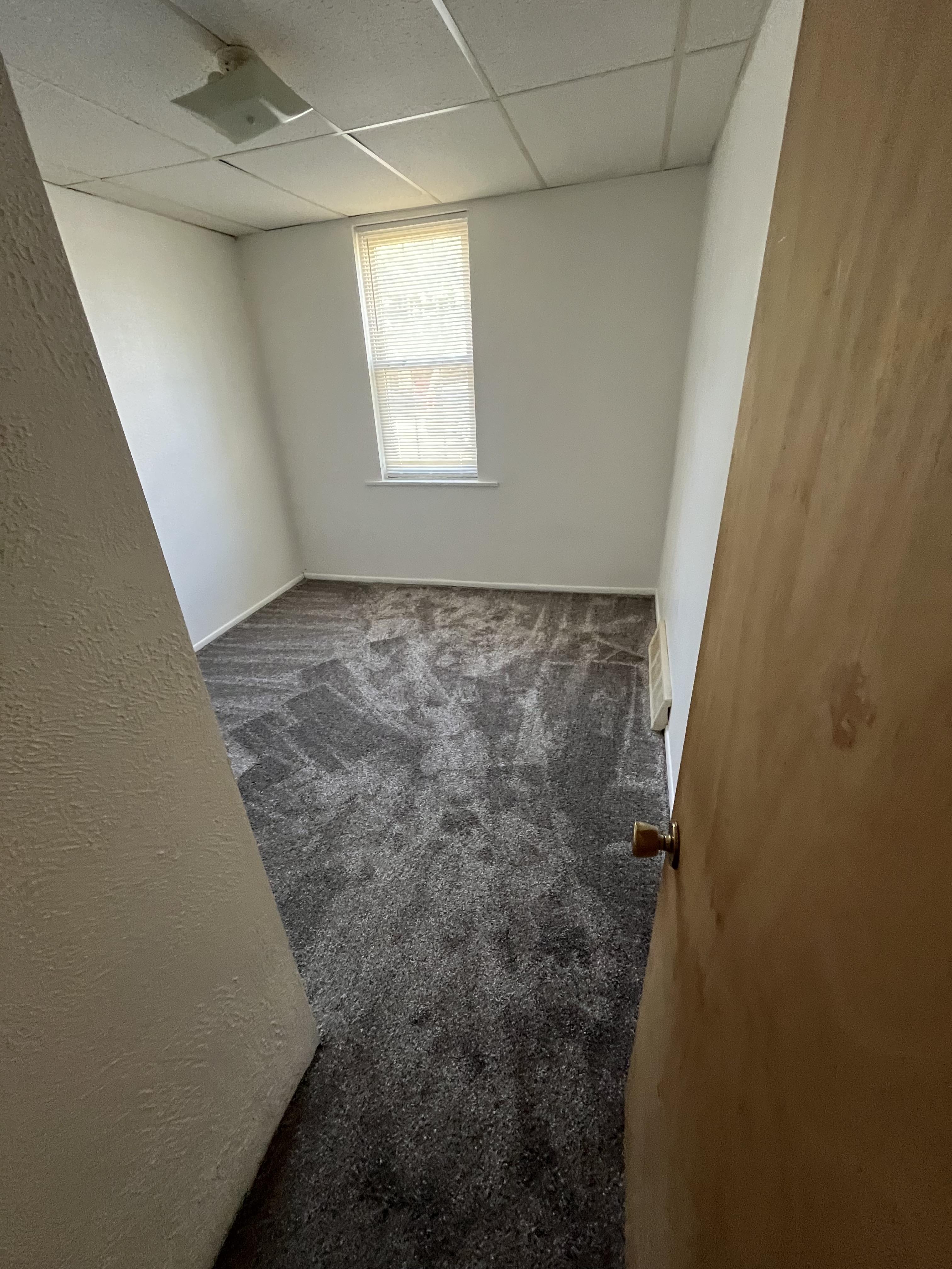 547 5Th St – photo 4
