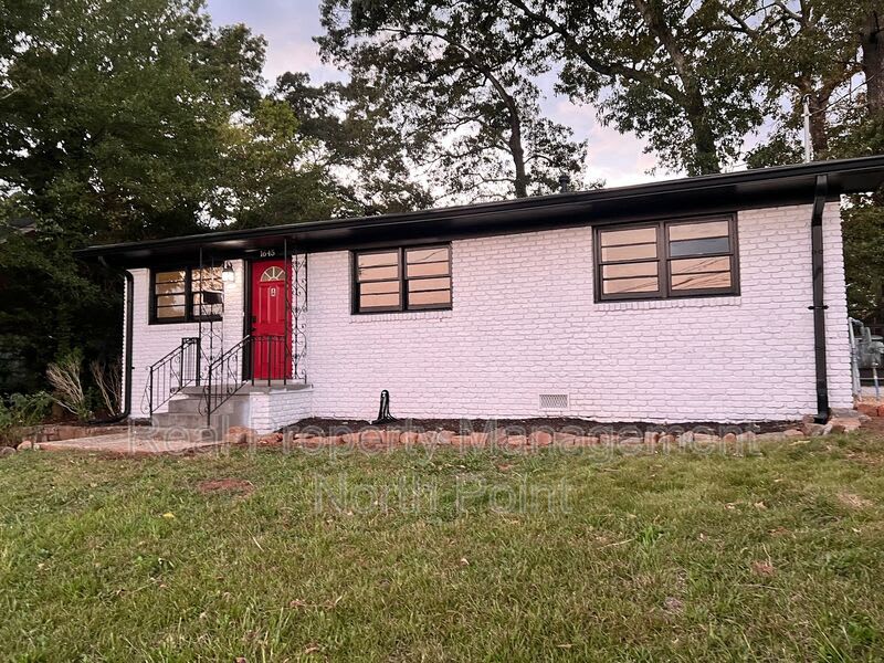 1645 Metropolitan Pkwy SW – photo 2