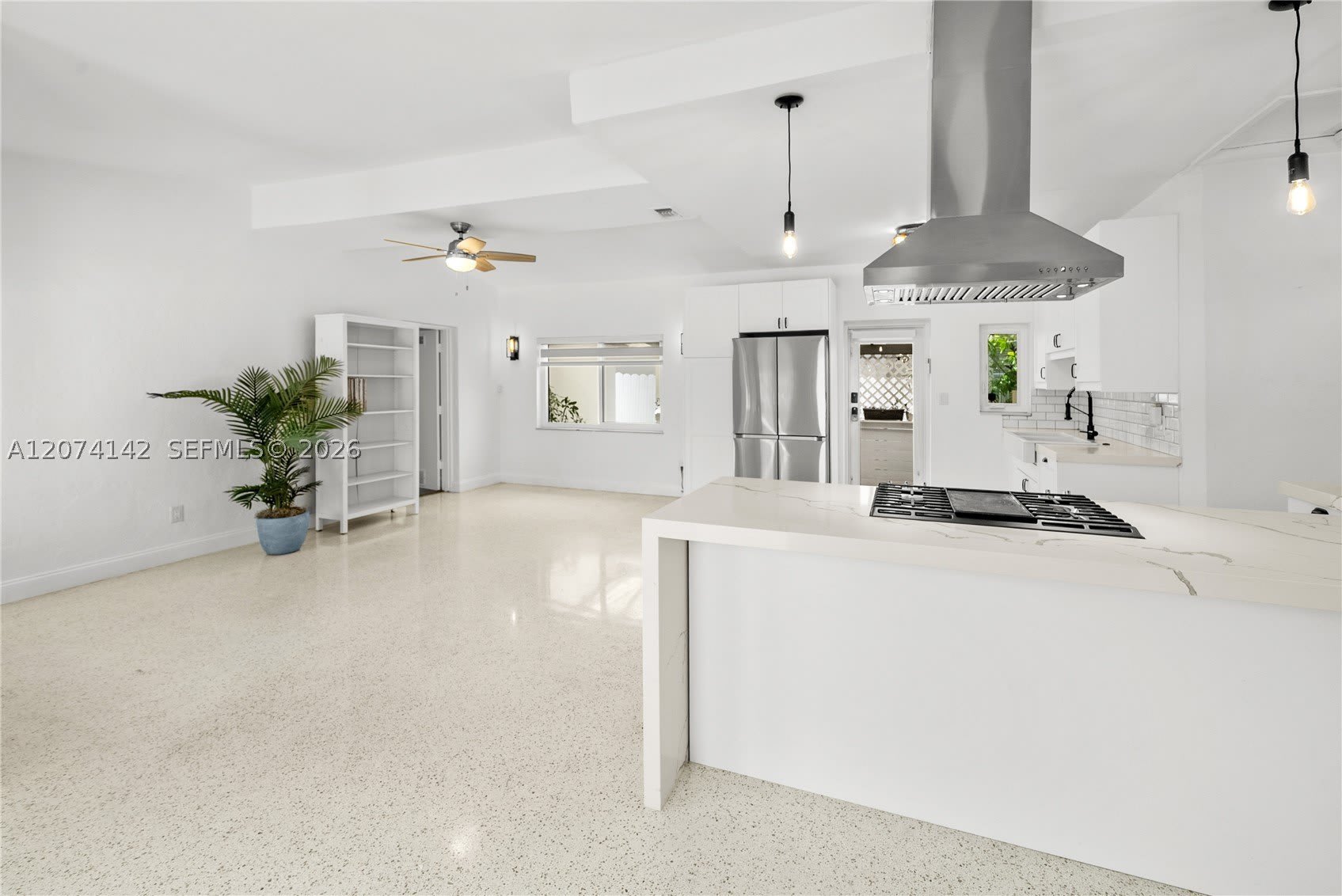 3130 SW 27th Ter – photo 4