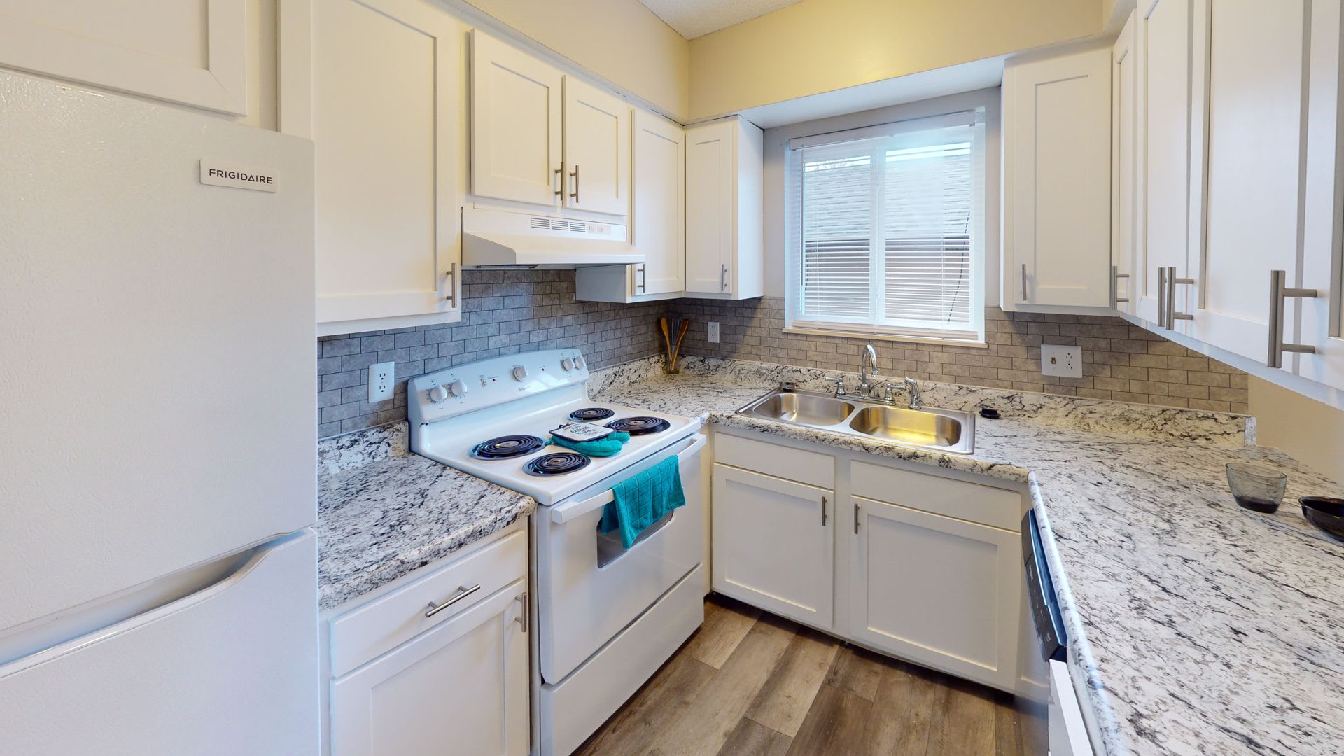 Canterbury Townhomes – photo 5