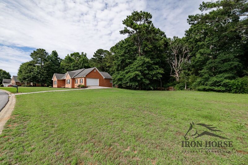 411 Timber Creek Dr – photo 4