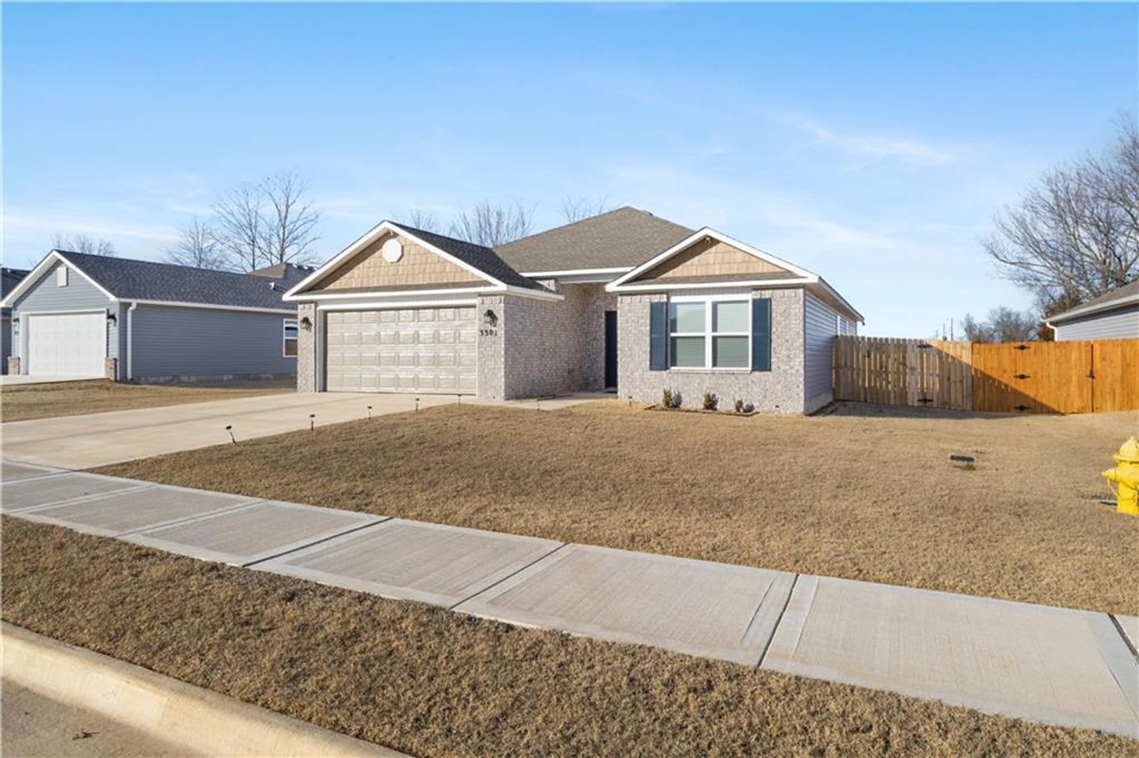 Check This Home Out With A Spacious Open Floor Plan That Provides Flexible Living And Entertaining Areas – photo 2