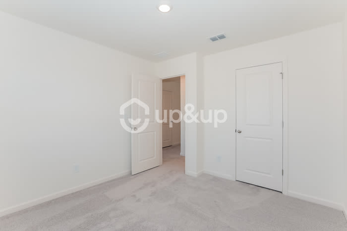 110 Rydal Way – photo 5