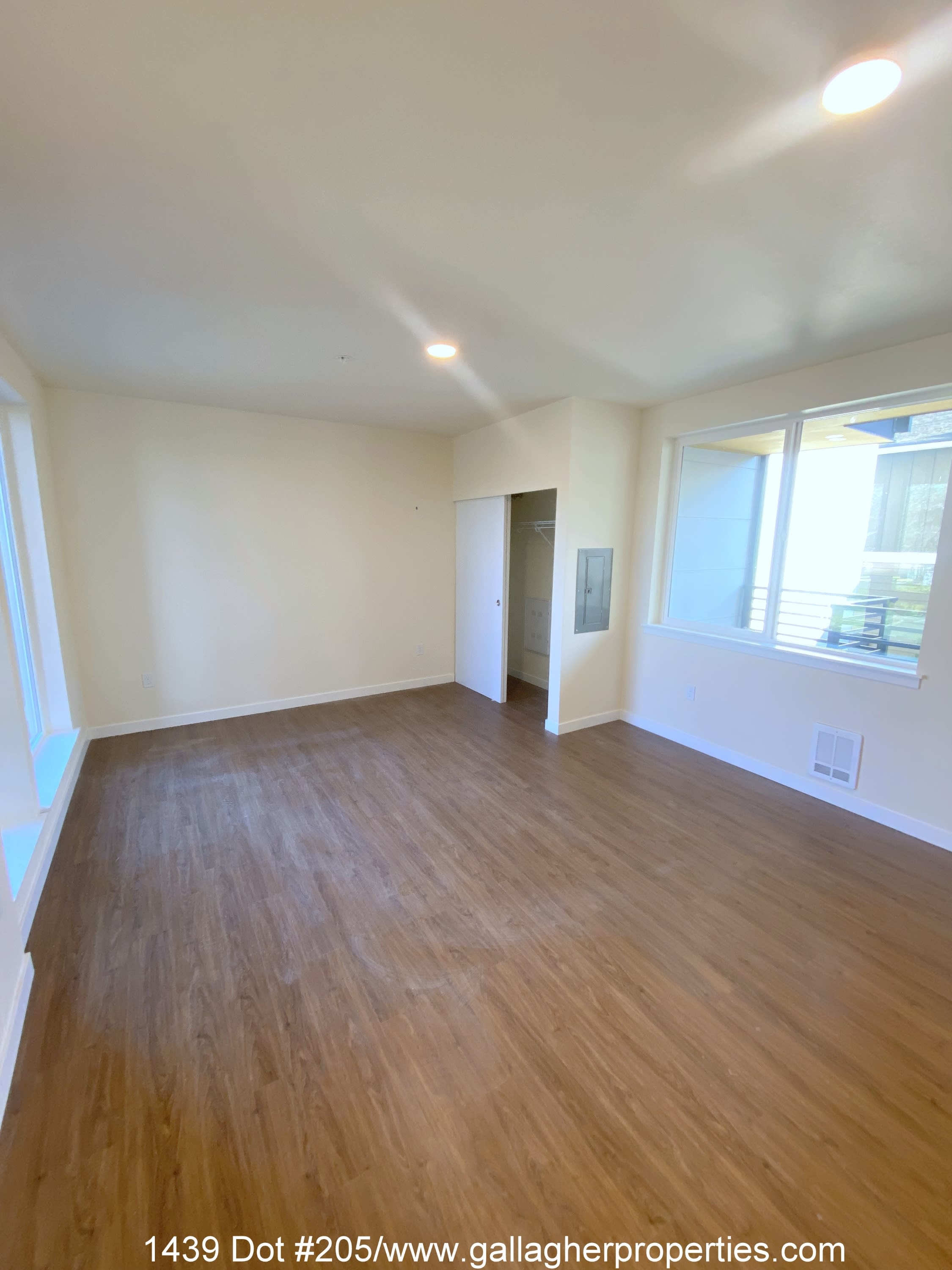 1439 Nw 60Th St 205Ballard – photo 3