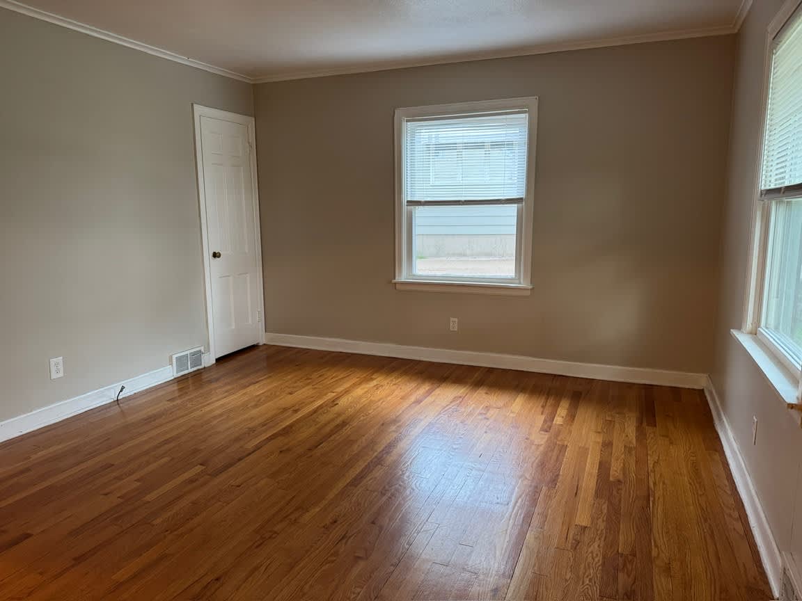 3318 Carolina Avenue – photo 2