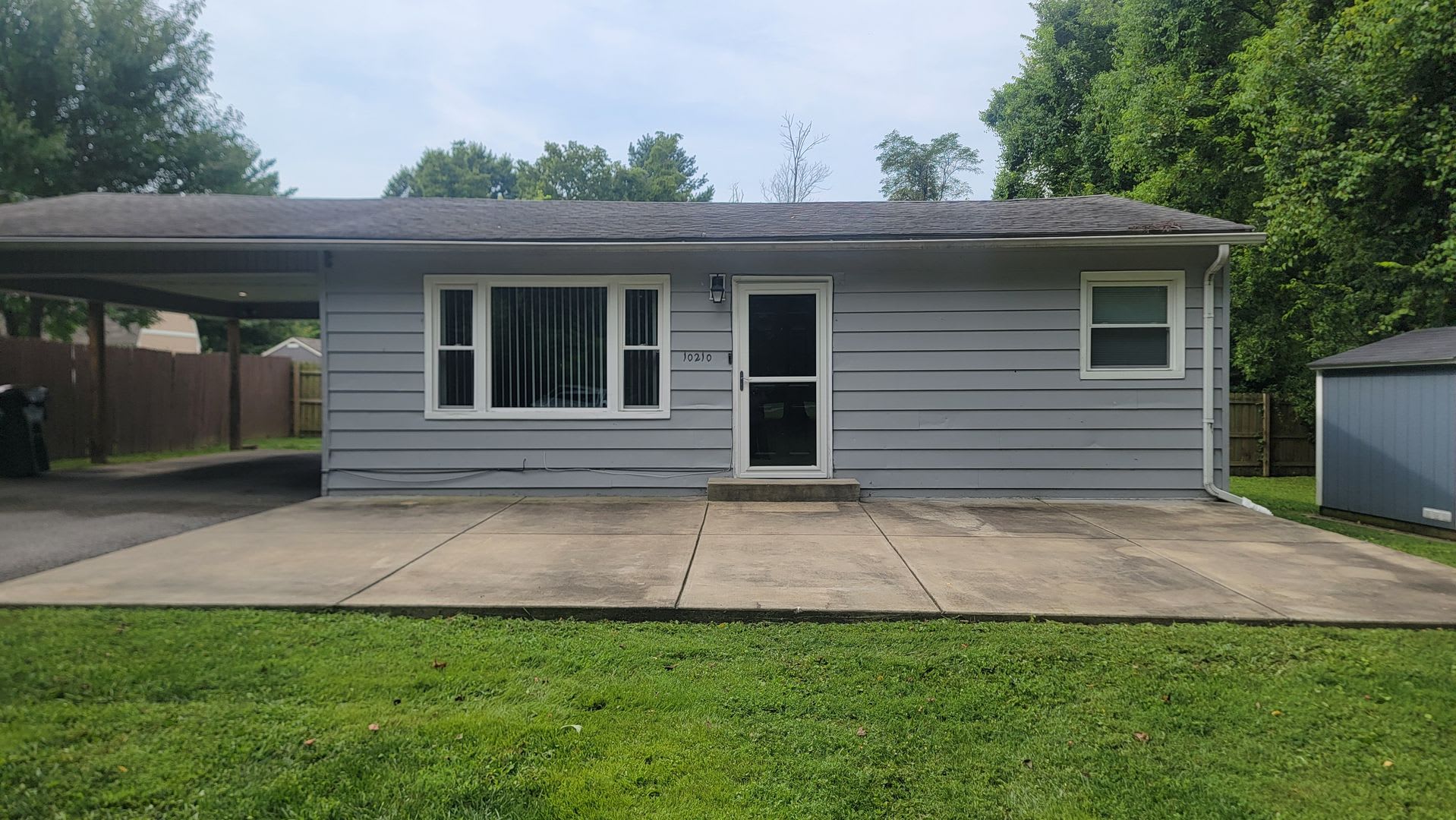 2 Bedroom House In Jeffersontown – photo 1