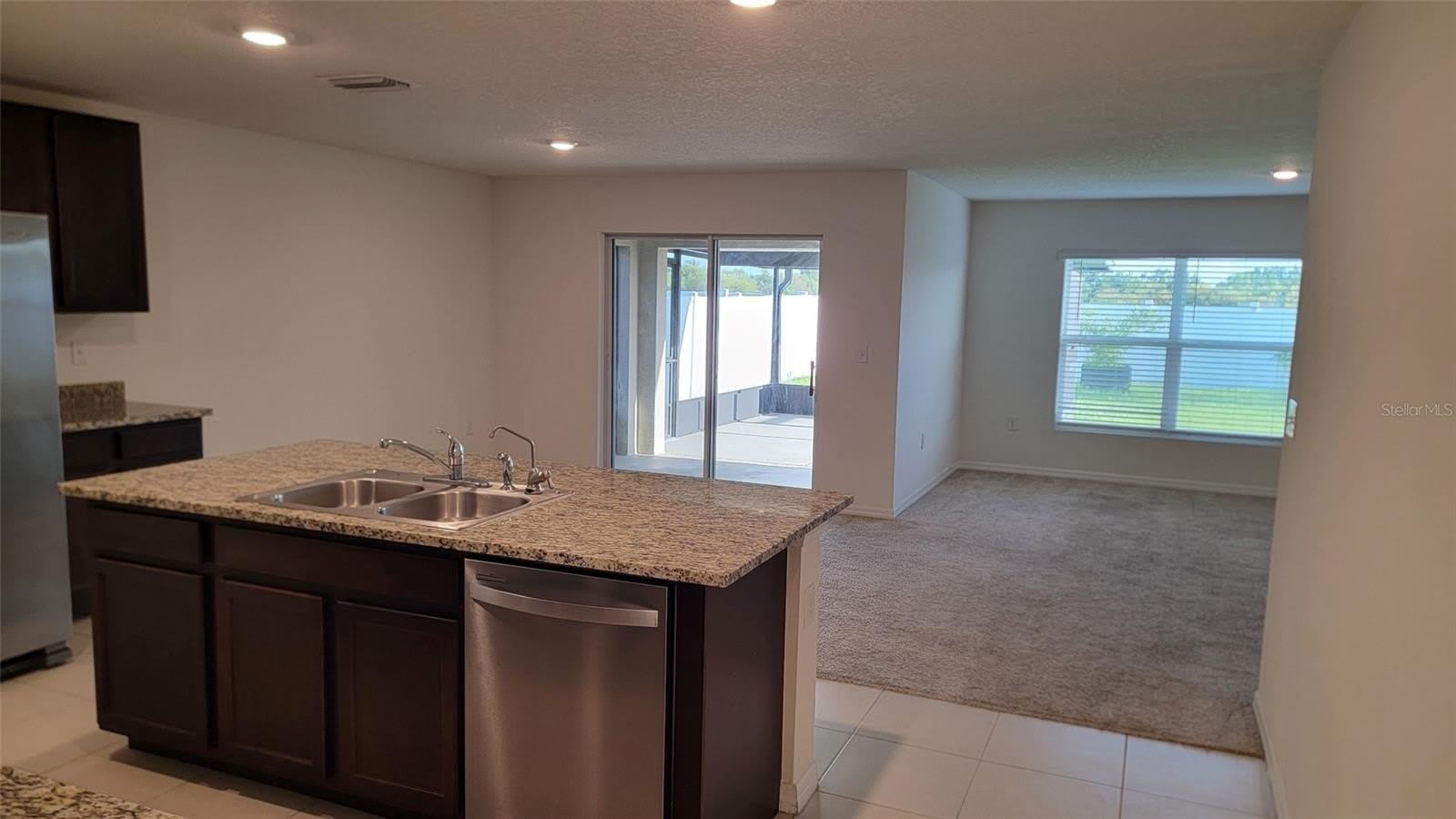 1102 COASTAL HAMMOCK Avenue – photo 2