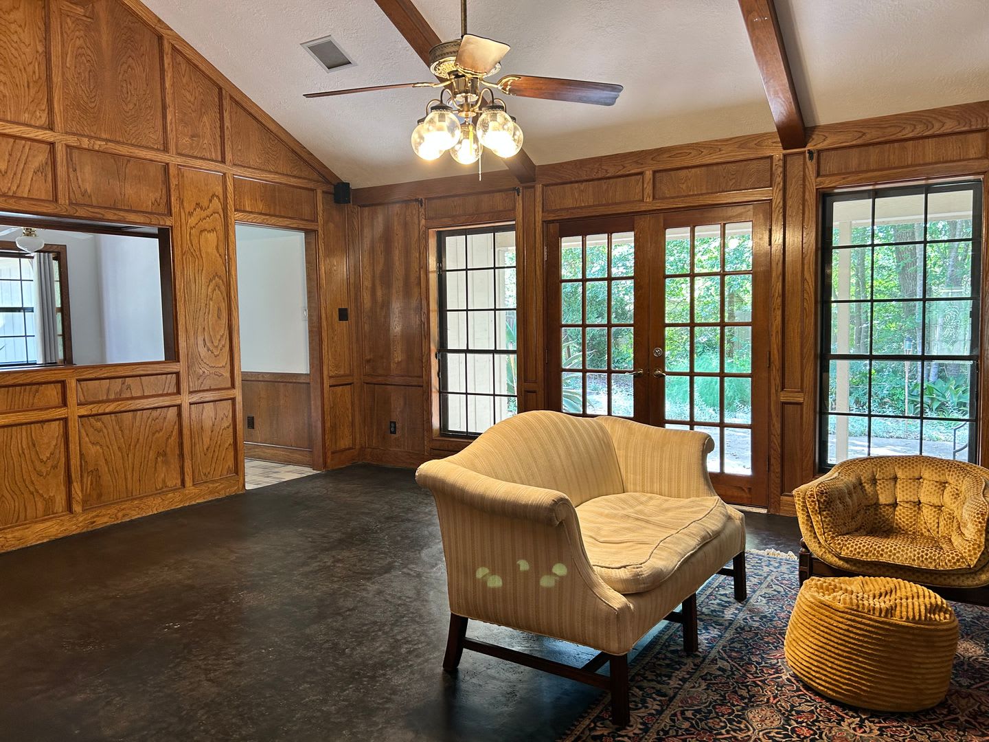 3 Bedroom 2.5 Bath Home Tucked in Cul-de-sac!! Available NOW! – photo 3
