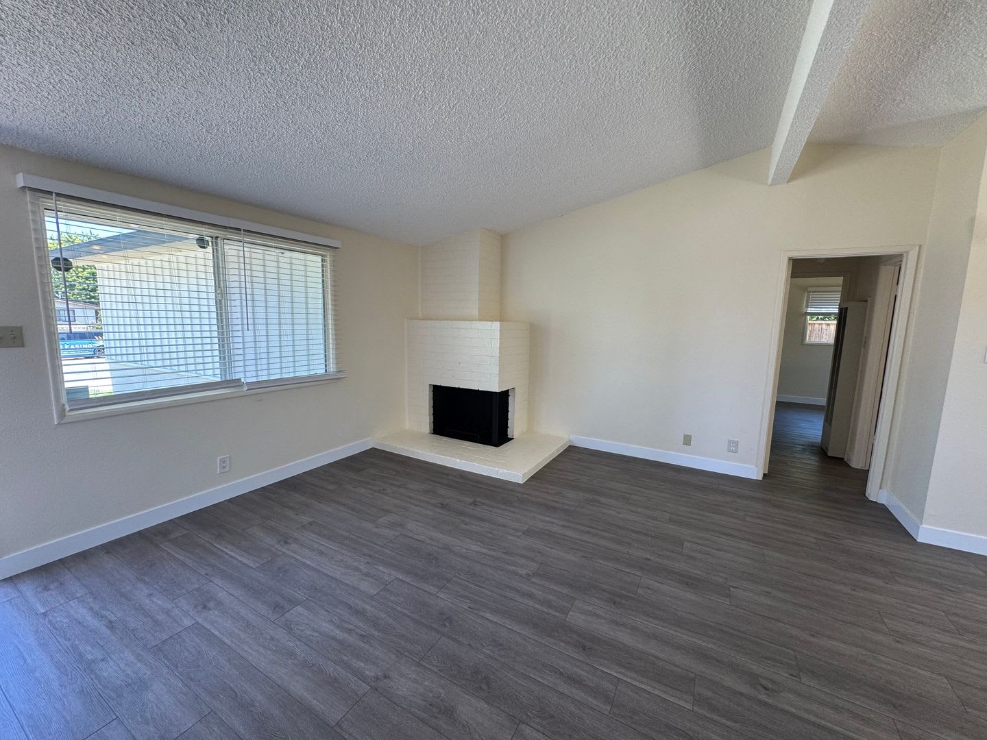 Inviting Simi Valley Home with Thoughtful Updates – photo 4