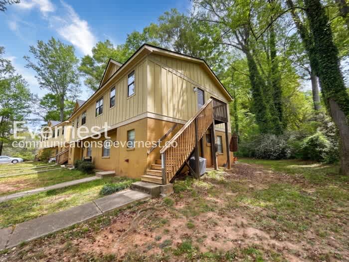 387 Annie Street – photo 2