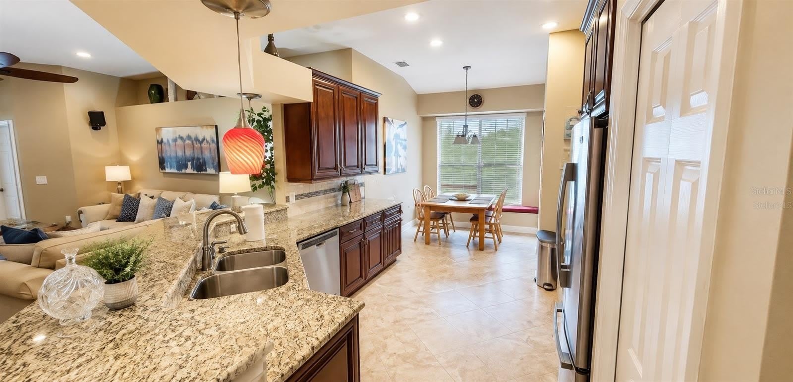 4428 HAVELOCKE Drive – photo 3