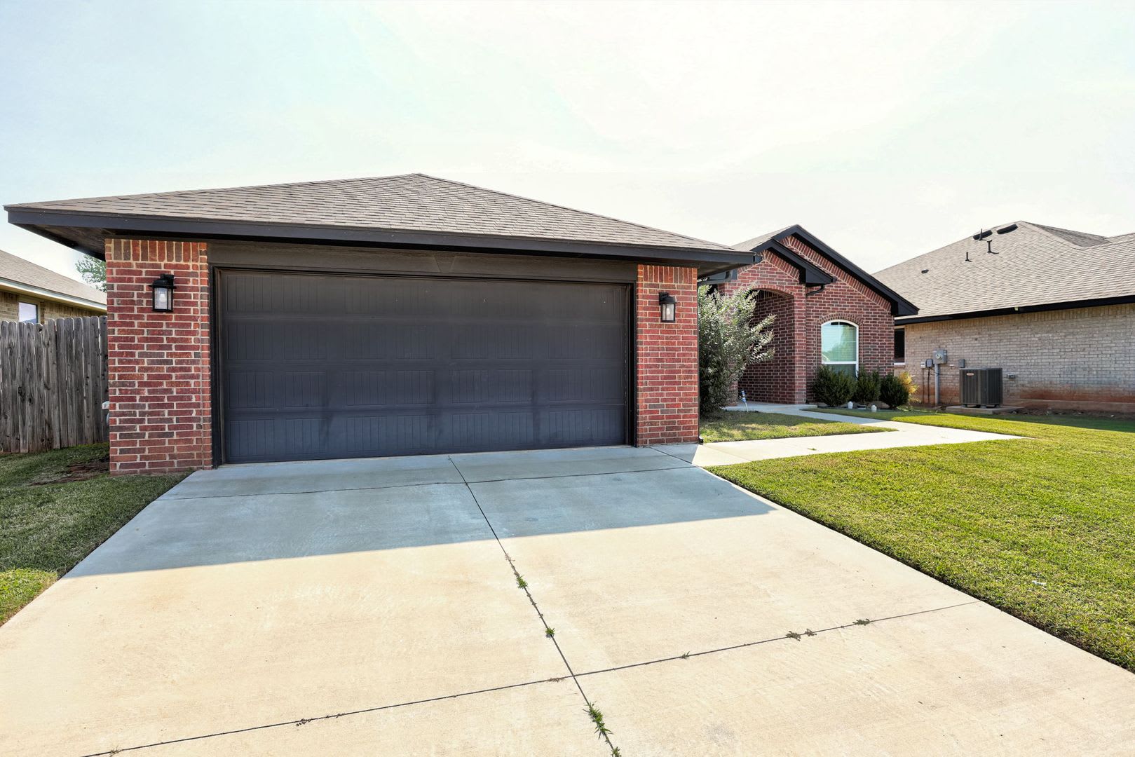 Updated Modern Home in Norman Wedged Between Highway 9 And East 12th St – photo 4