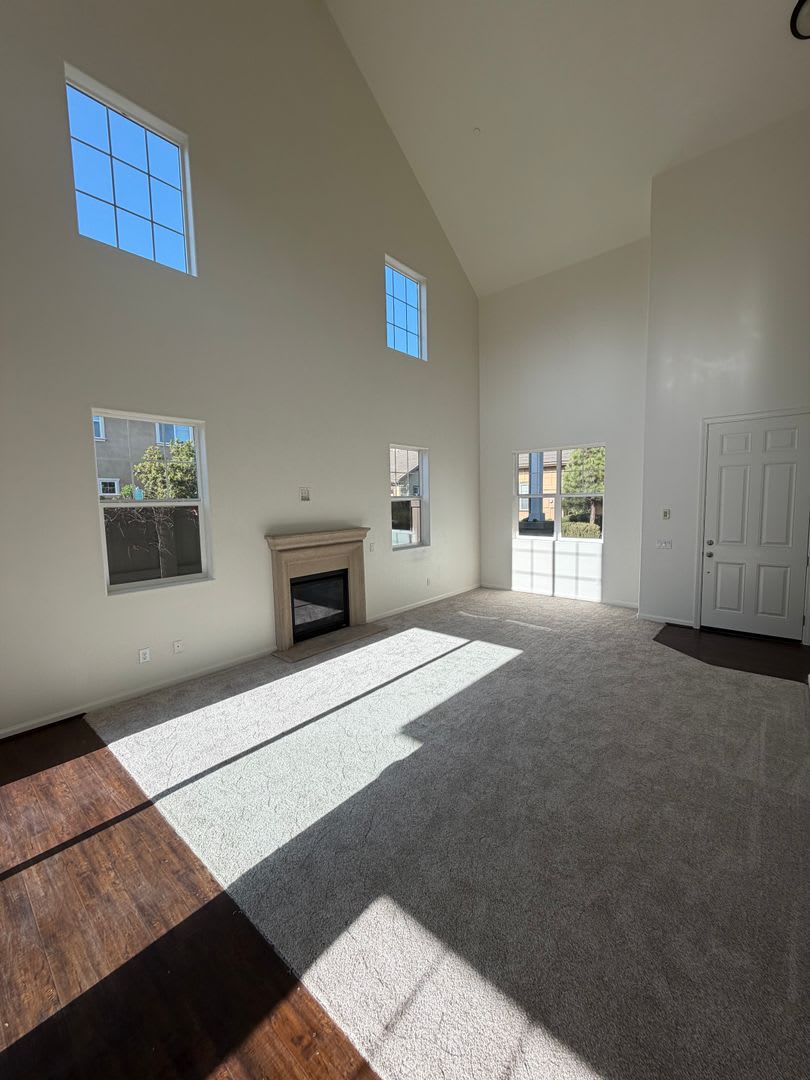 4Bed/3Bath Charming Home in Gated Community – 1609 Barolo St, Santa Maria – photo 2