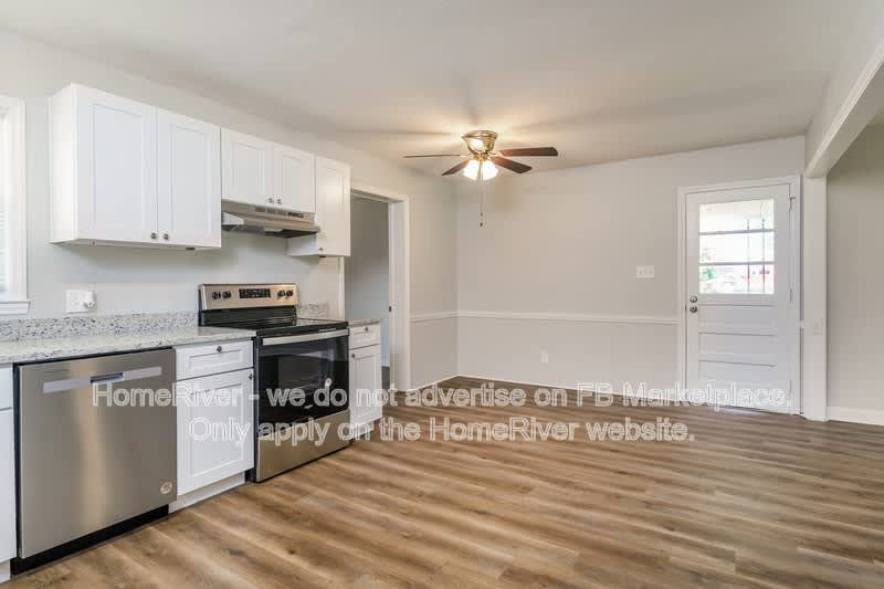 1603 W Mountain St – photo 3