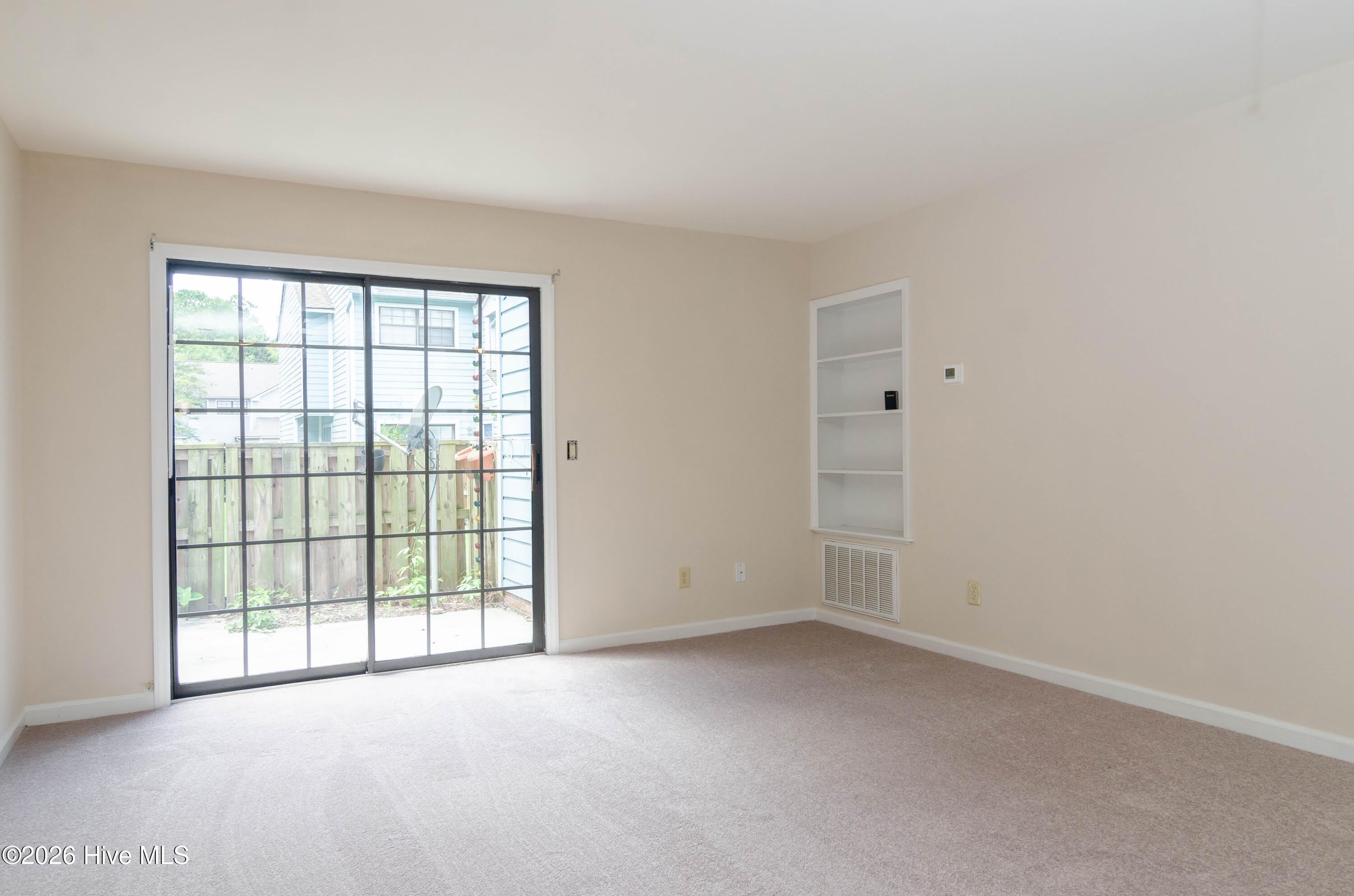 1733 41st Street – photo 4