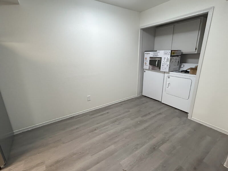 329 Berry Street – photo 4