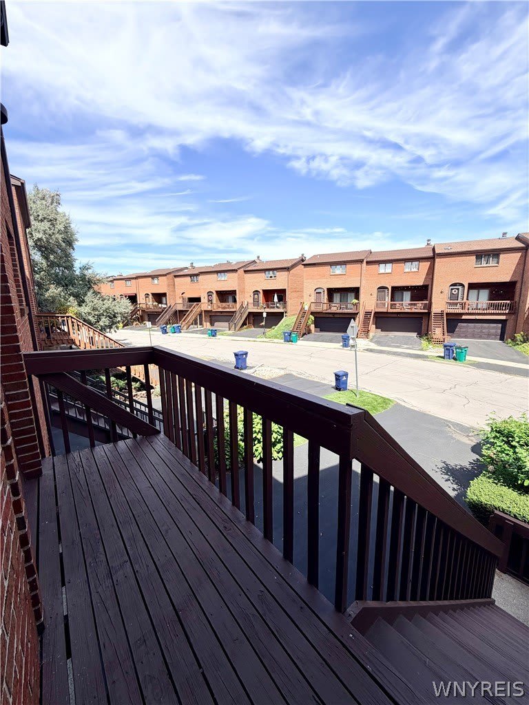 340 Lakefront Boulevard – photo 4