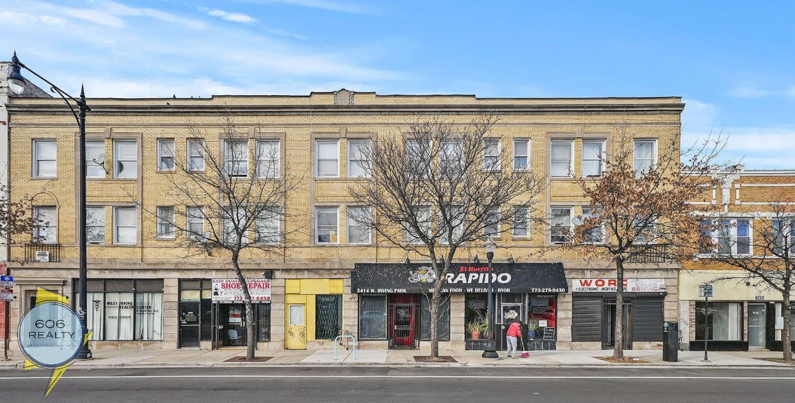 3420 West Irving Park Road – photo 1