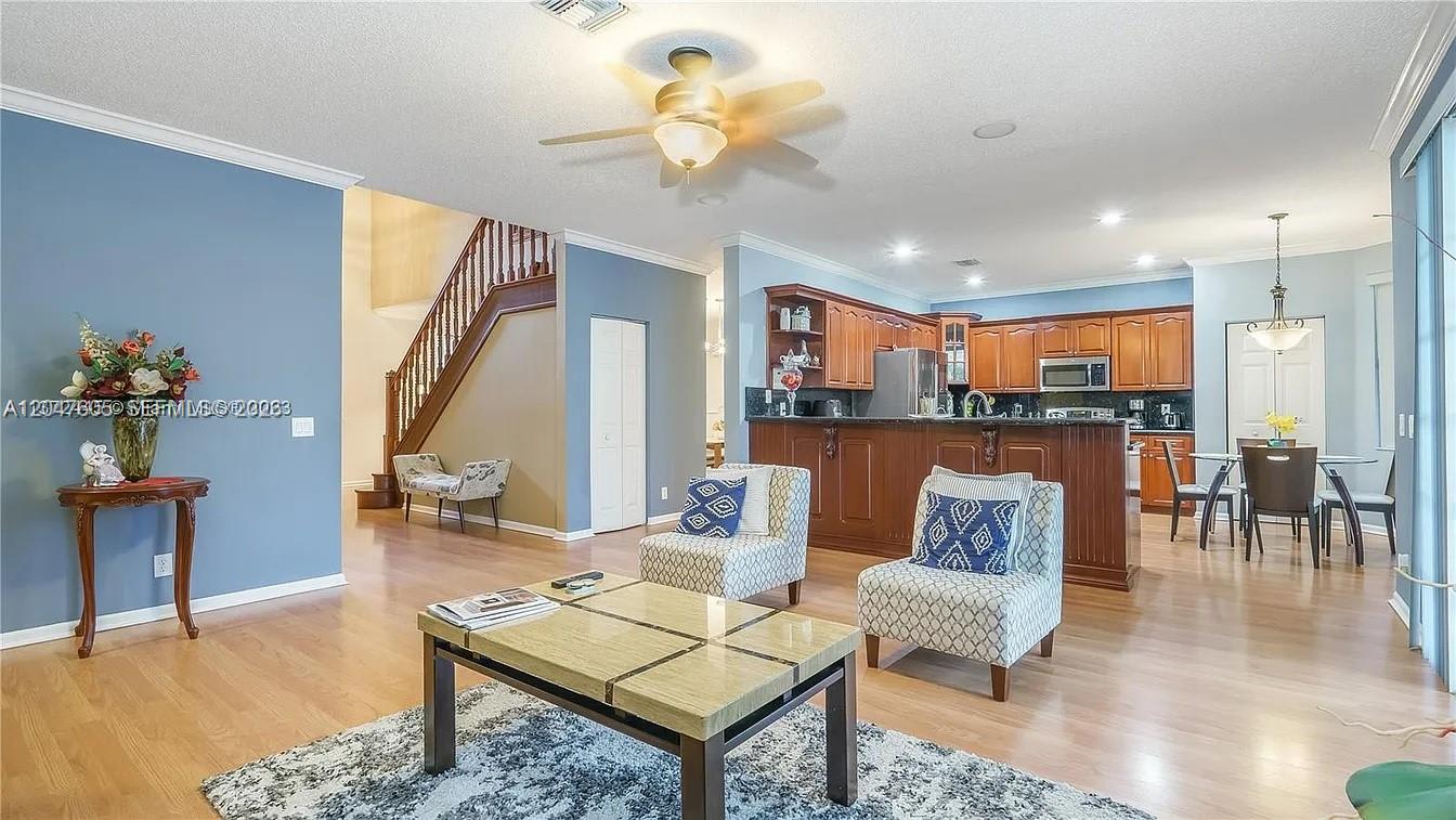 1714 Royal Grove Way – photo 1