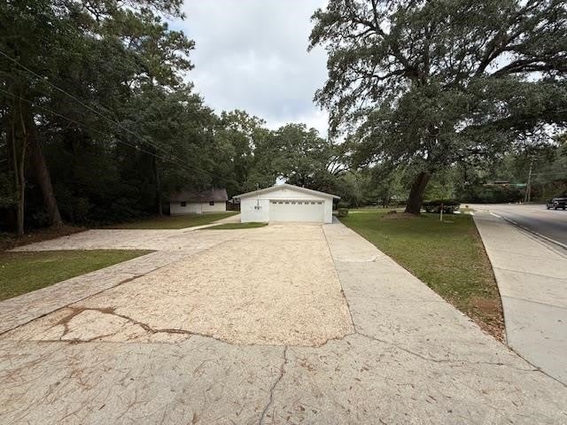 1601 Salmon Dr – photo 2