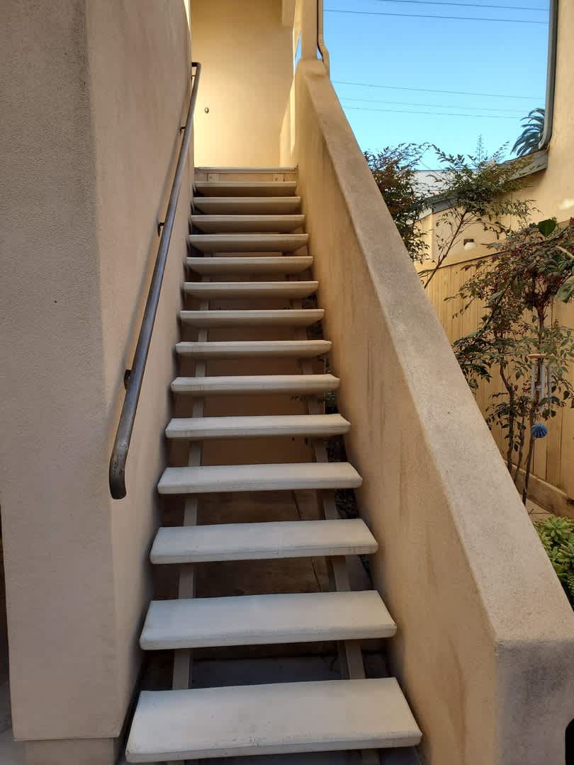 2 story condo with private balcony & roof deck – photo 2