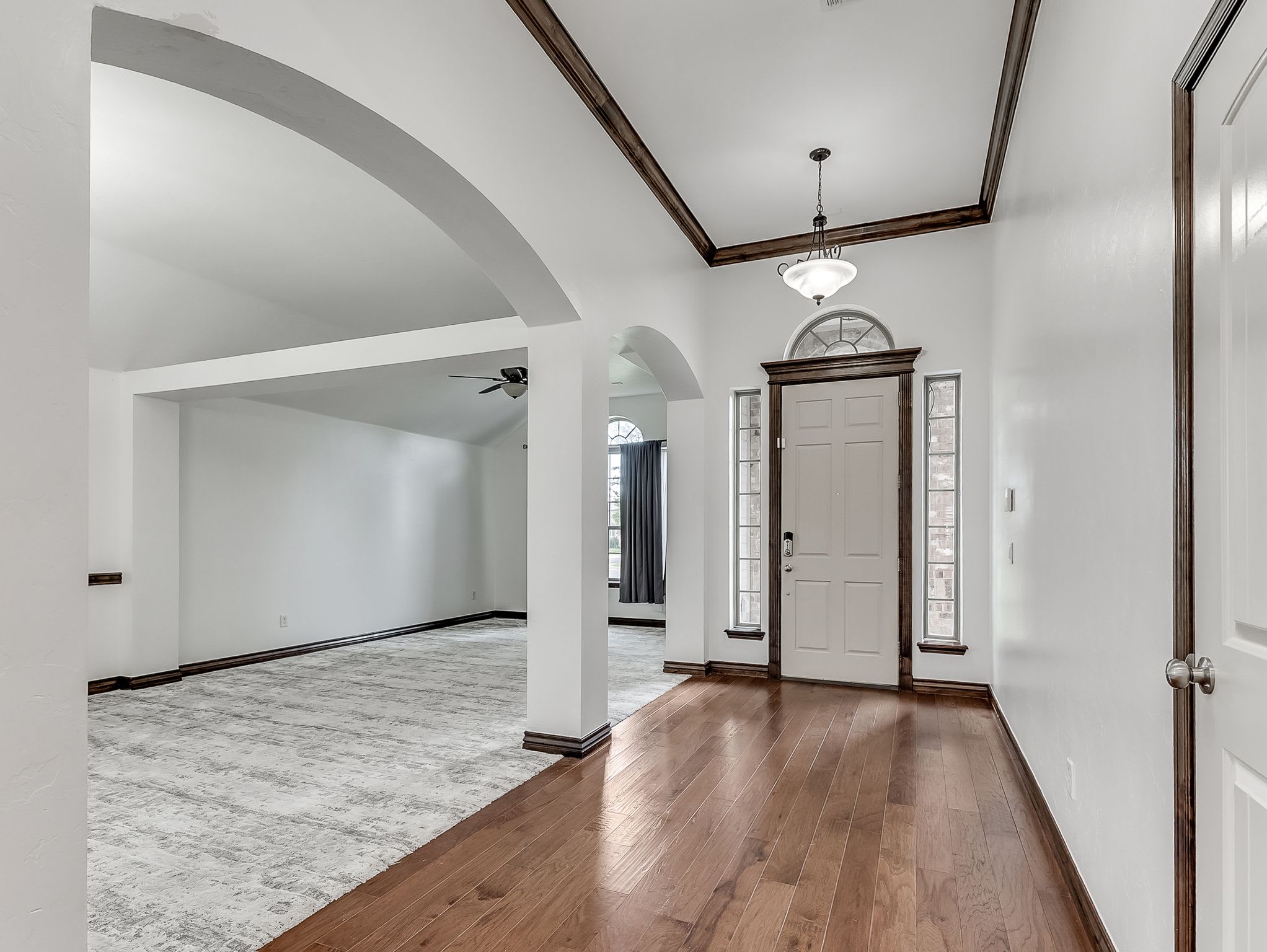 18501 El Greco Drive – photo 3