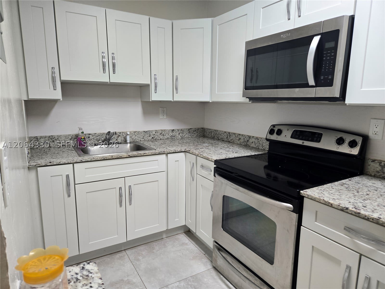 4550 SW 67 AV – photo 3