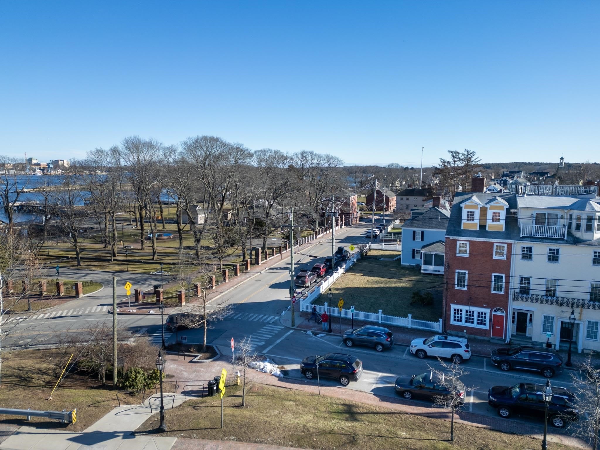 36 State Street – photo 3