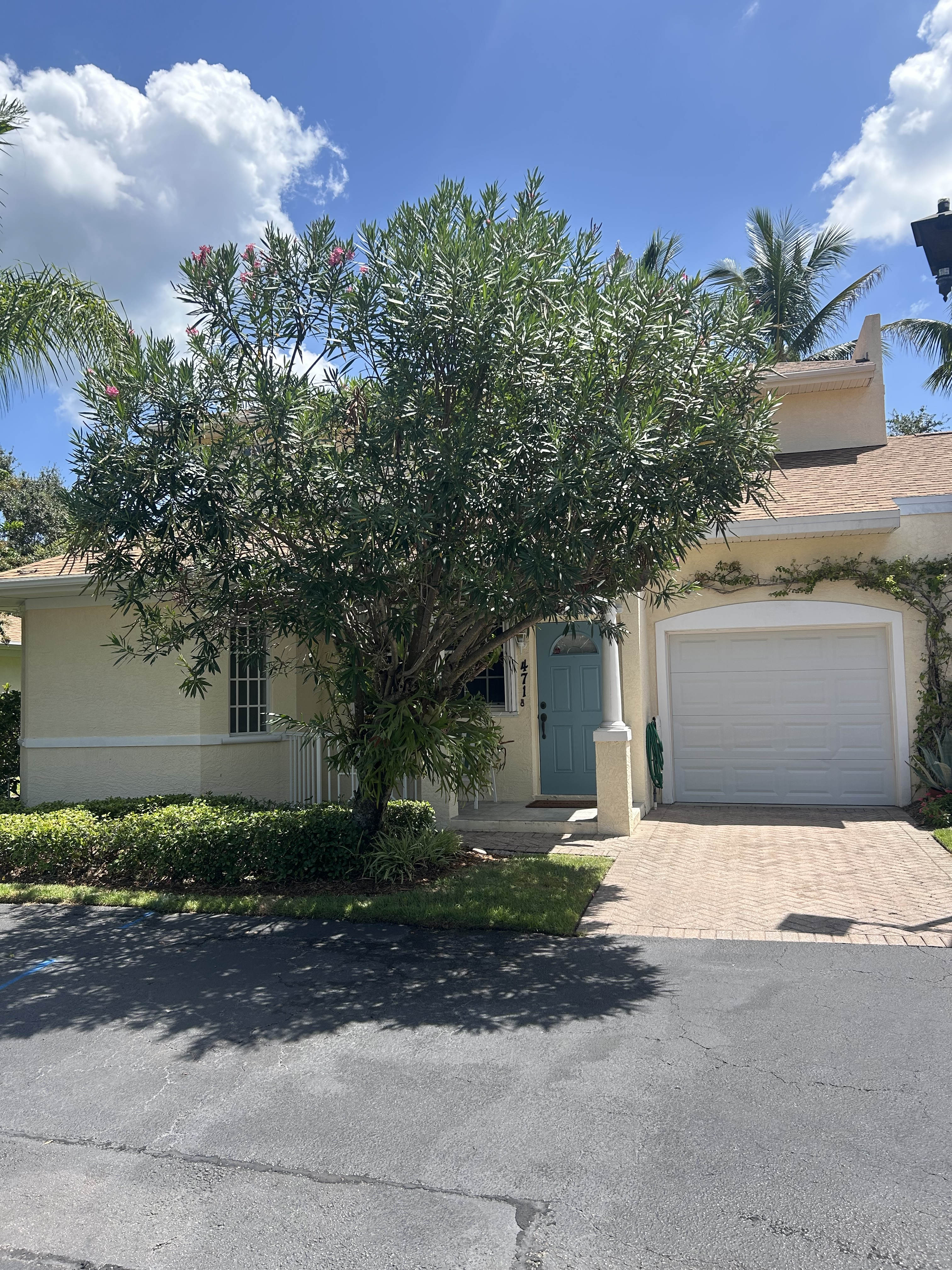 481 18th Street – photo 1