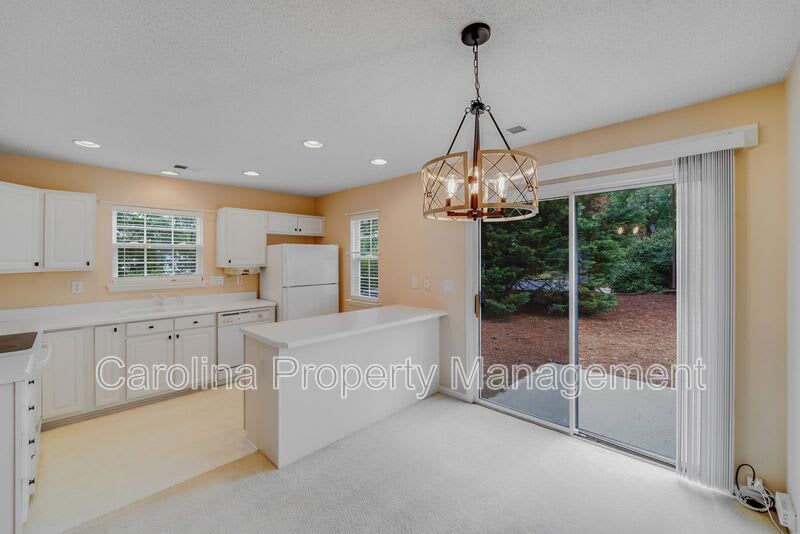 15021 Deshler Ct. – photo 5