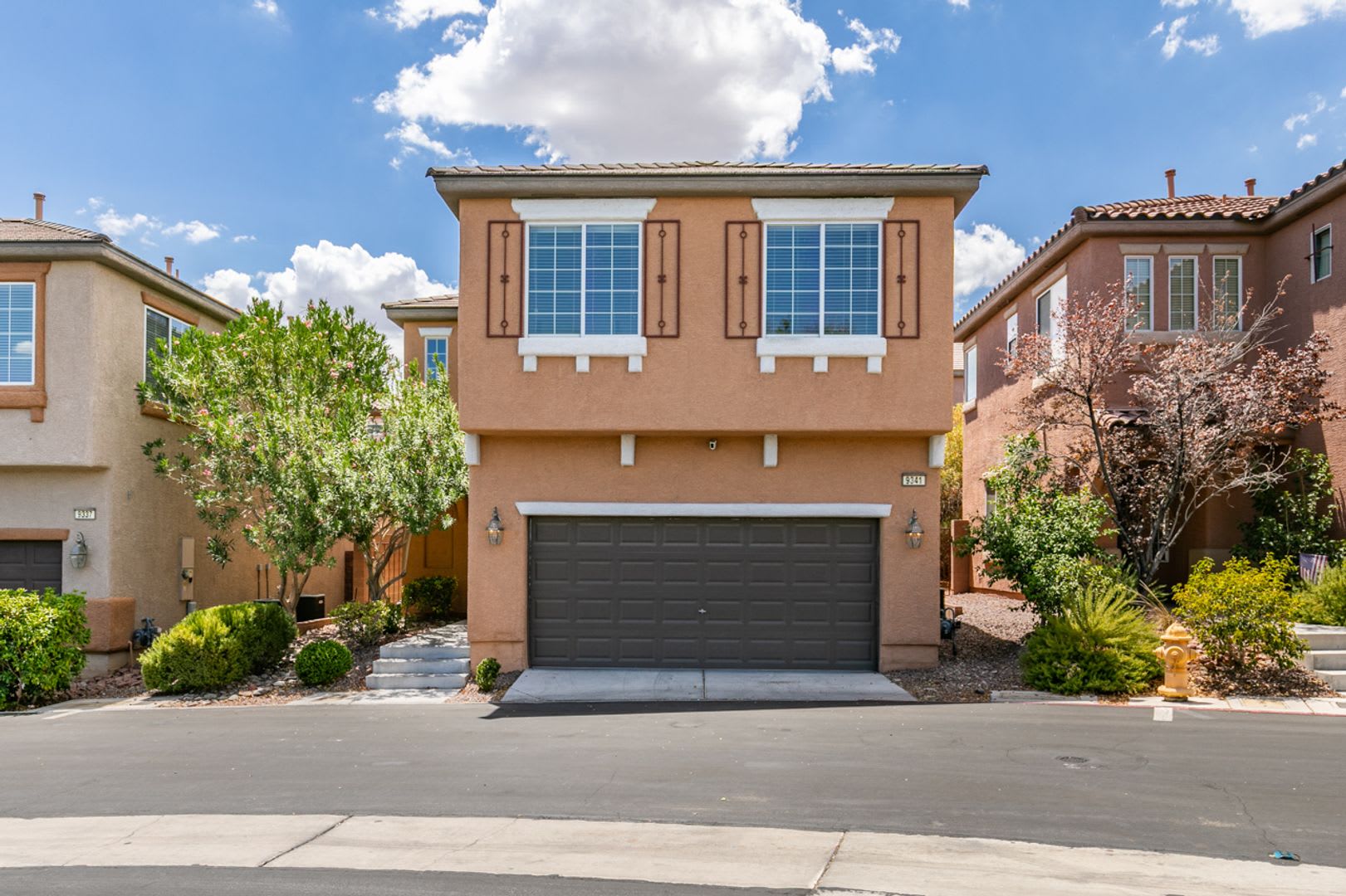 Beautiful 3 Bed / 3 Bath Home in Skyridge Community – photo 4