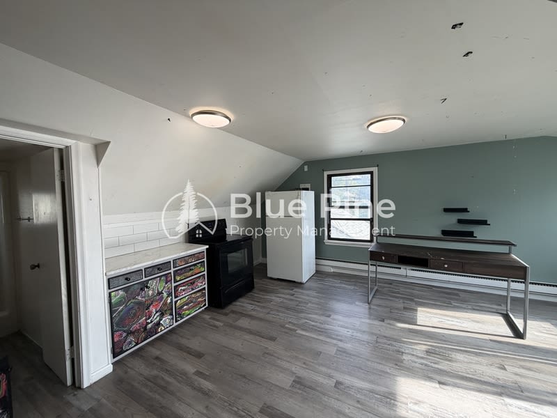 458 H Street – photo 2