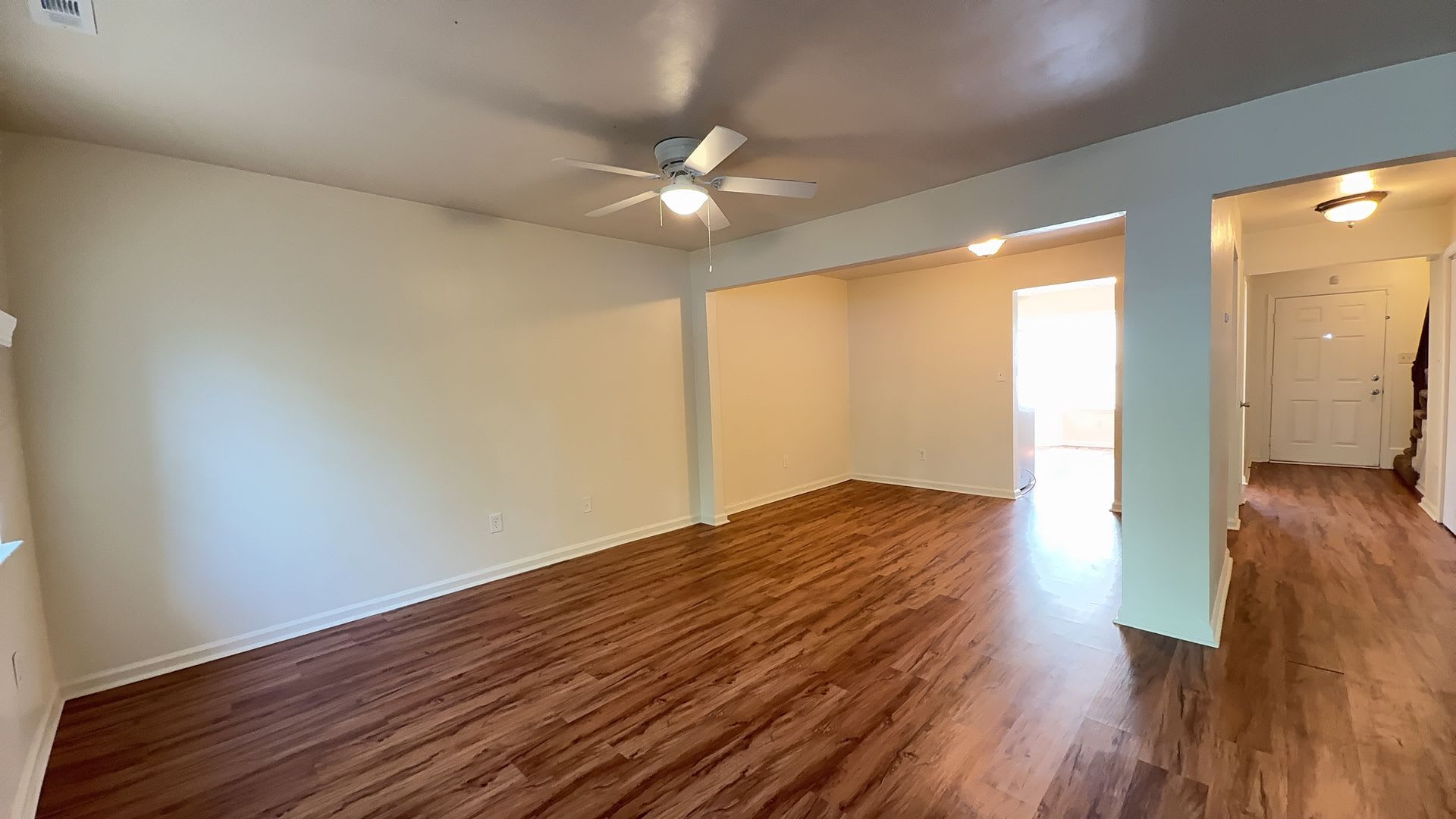 Beautiful 3 Bedroom Home In Virginia Beach With Updated Kitchen – photo 5