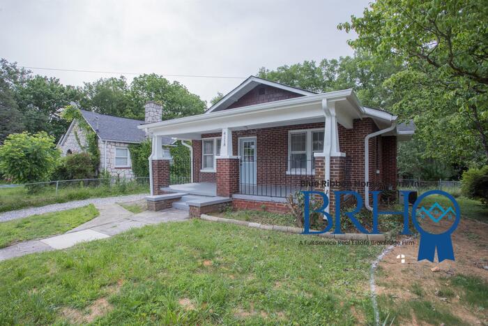 4118 Holston Drive – photo 3