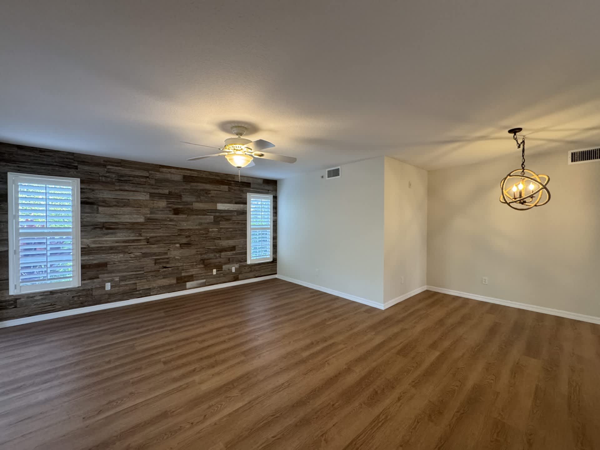 815 Montrose Dr – photo 5