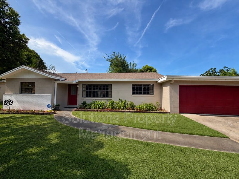 974 Golf St – photo 1