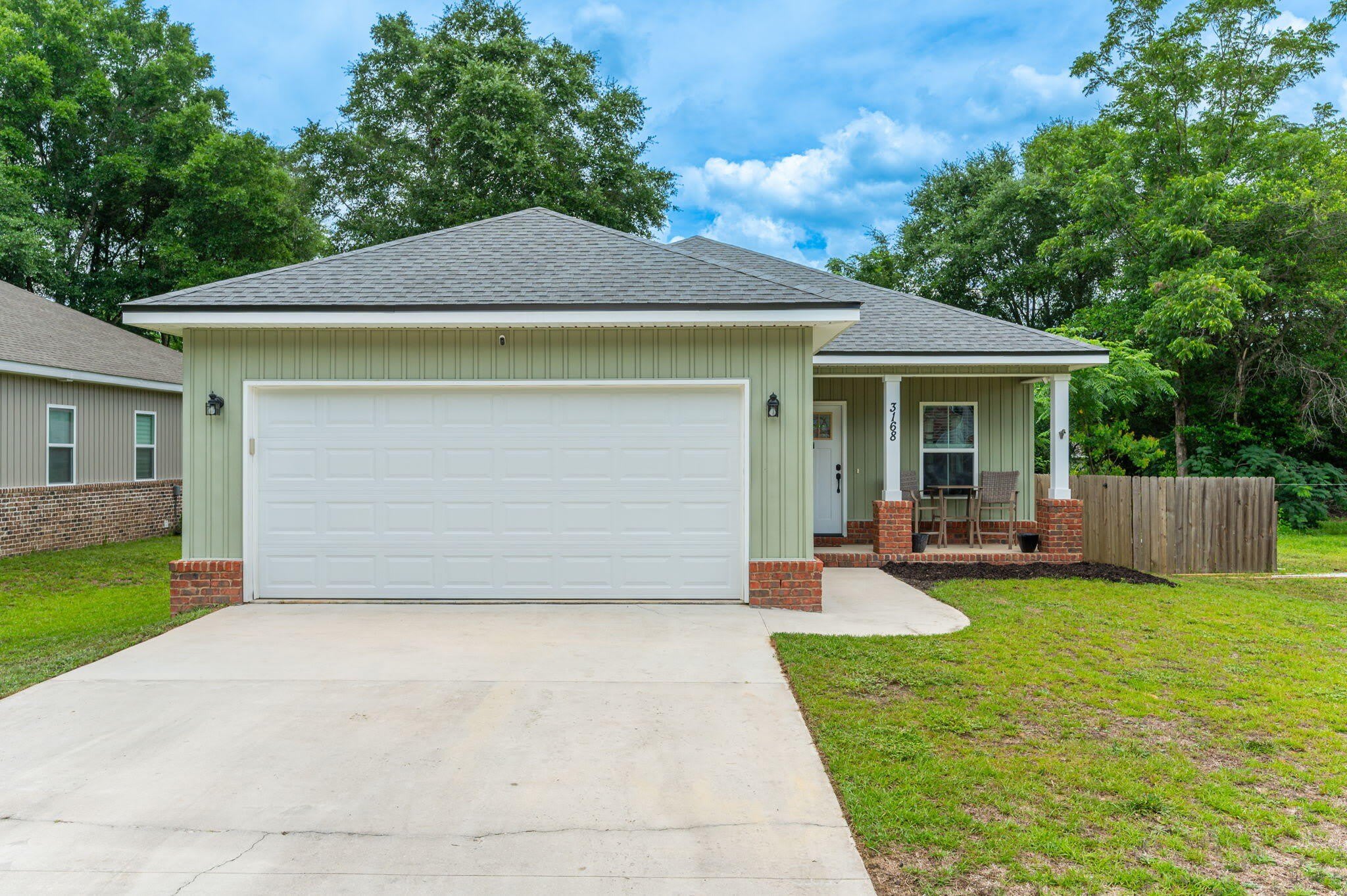 3168 Maple Street – photo 1
