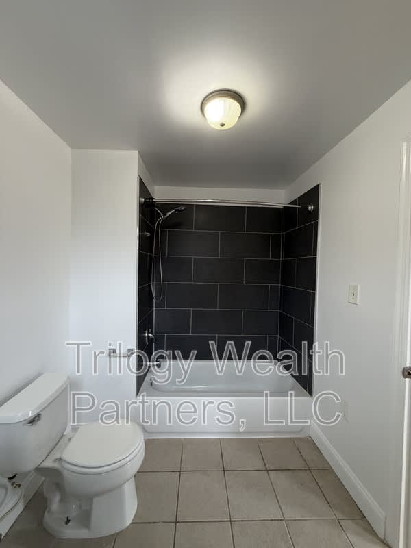 58 South 13th Street – photo 5