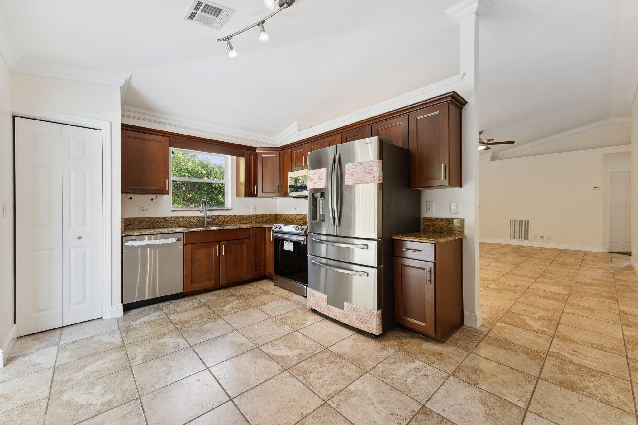 701 Key W Street – photo 3
